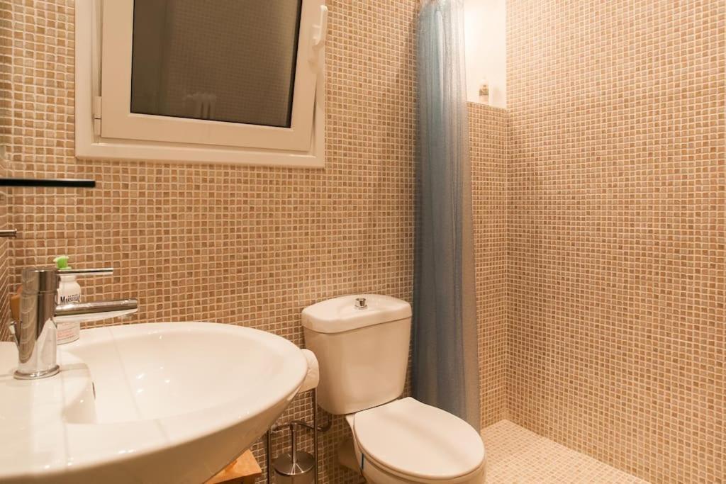 Apartamento Traveler'S Dream In Historic Acropolis Downtown Atenas Exterior foto